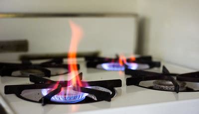 can you use propane for natural gas stove